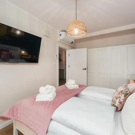 Apartament Sjesta By Holiday&sun Daire